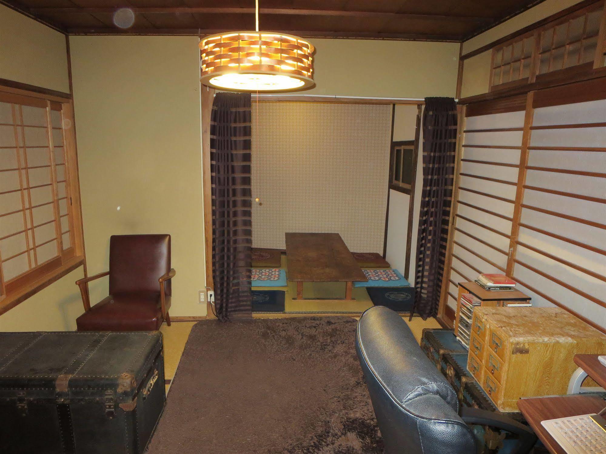 Onomichi Guesthouse Fuji Hostel Экстерьер фото